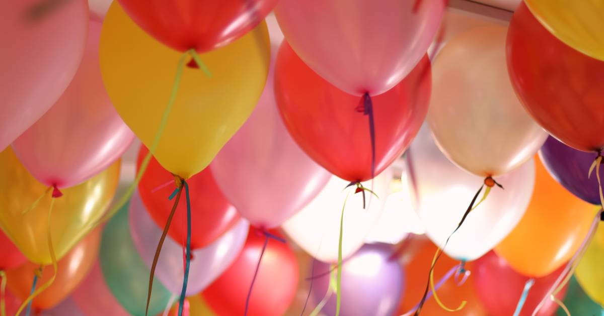 How to Start a Balloon Distribution Business