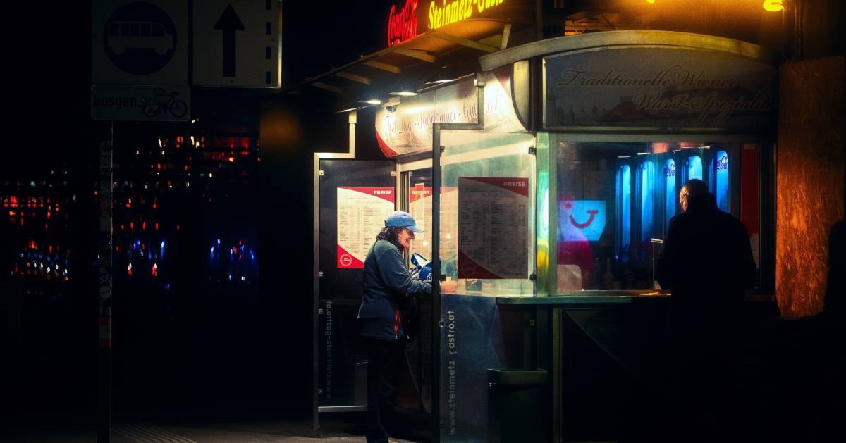 How to Start a Hot Dog Stand Business