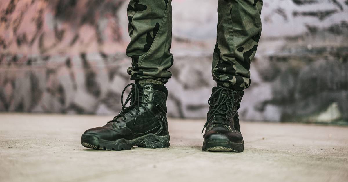 How to Start a Military Surplus Store Business